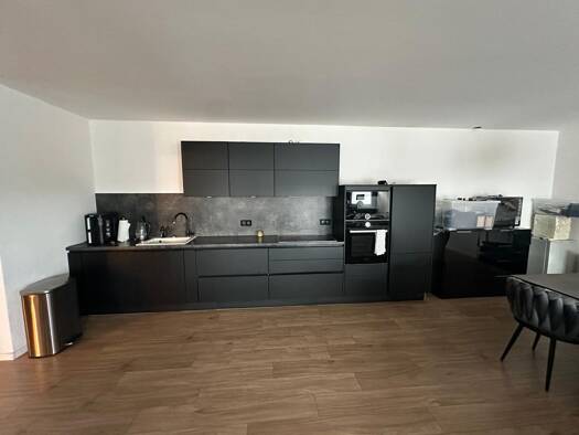Wohnung zum Kauf 315.000 € 3 Zimmer 100 m² Geschoss 1/4 frei ab 01.05.2026 Schloß Neuhaus Paderborn 33104