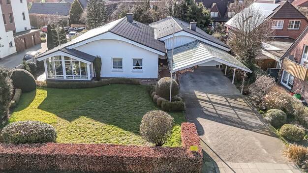 Bungalow zum Kauf 428.000 € 4 Zimmer 218 m² 1.405 m² Grundstück frei ab sofort Wiefelstede Wiefelstede 26215