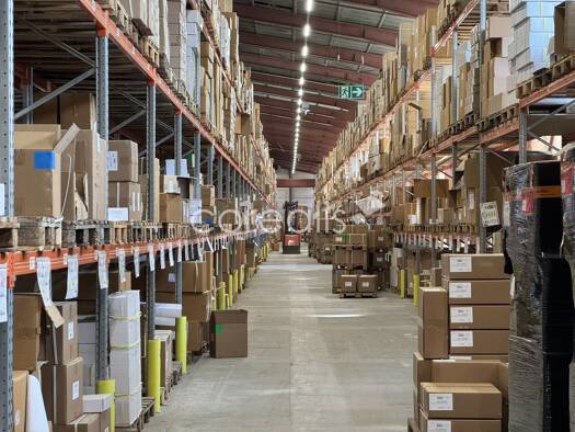 Lagerhalle zur Miete 5.000 m² Lagerfläche teilbar ab 500 m² Heerdt Düsseldorf 40549