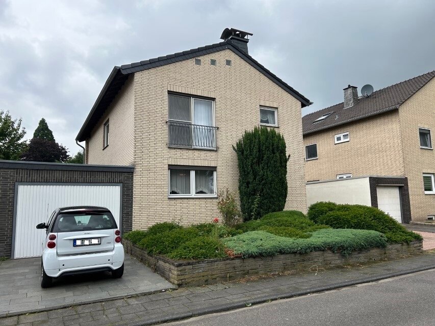 Einfamilienhaus zum Kauf 598.000 € 4 Zimmer 150 m²<br/>Wohnfläche 459 m²<br/>Grundstück ab sofort<br/>Verfügbarkeit Meschenich Köln 50997