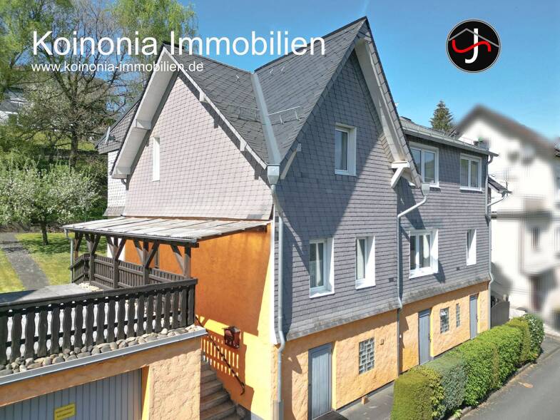 Haus zum Kauf 355.000 € 9 Zimmer 208 m² 1.043 m² Grundstück frei ab sofort Niederschelden Siegen 57080
