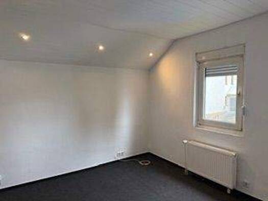 Einfamilienhaus zum Kauf 98.880 € 4 Zimmer 110 m² 426 m² Grundstück Pracht-Niederhausen 57589