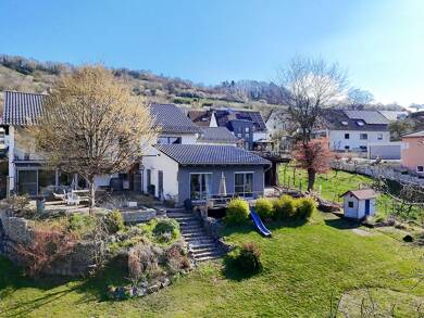 Mehrfamilienhaus zum Kauf 820.000 € 10 Zimmer 301,1 m² 2.098 m² Grundstück Wiesenthau Wiesenthau / Schlaifhausen 91369