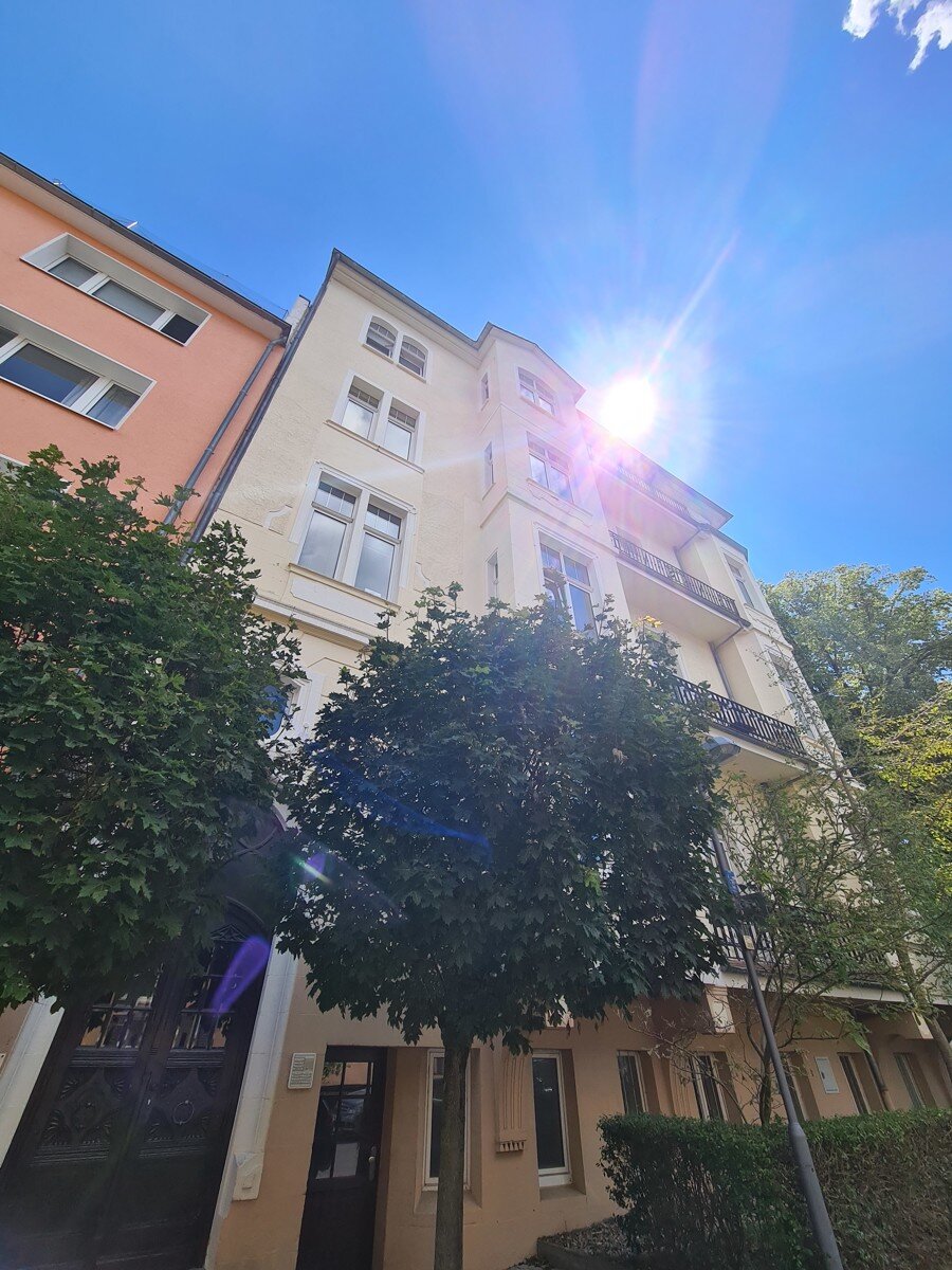 Wohnung zum Kauf 699.000 € 5 Zimmer 412,2 m²<br/>Wohnfläche 4.<br/>Geschoss Karthäuserstraße Kassel 34117