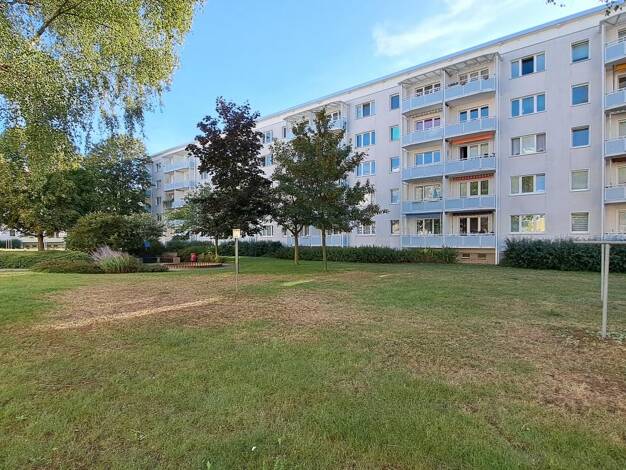 Wohnung zur Miete 335 € 2 Zimmer 49,3 m² 4. Geschoss Friedrich-List-Straße 37 Eisenhüttenstadt Eisenhüttenstadt 15890