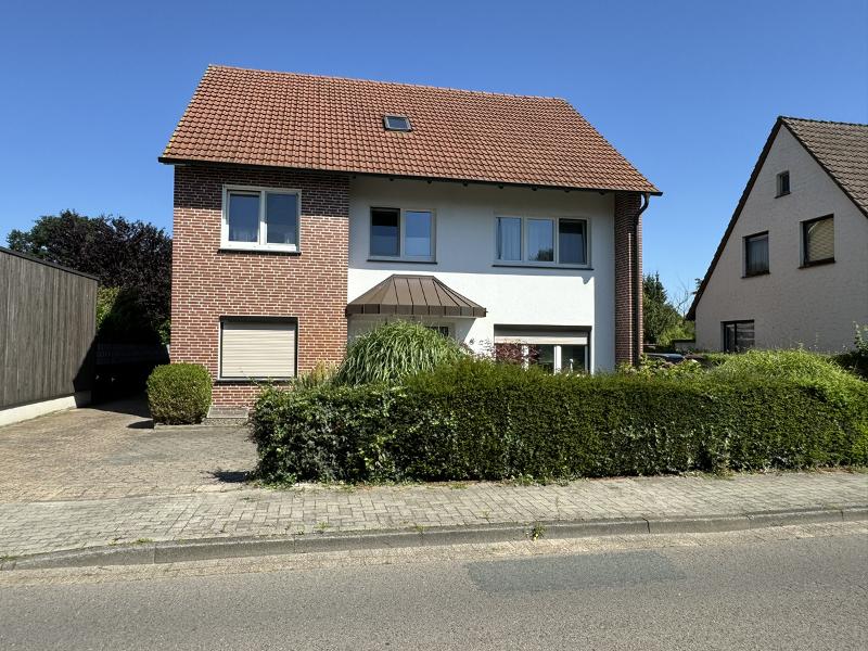 Haus zum Kauf 459.000 € 8 Zimmer 265 m²<br/>Wohnfläche 979 m²<br/>Grundstück Cloppenburg Cloppenburg 49661