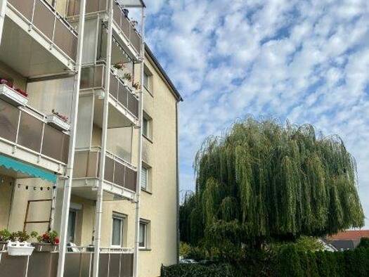 Wohnung zur Miete 400 € 3 Zimmer 56 m² 2. Geschoss frei ab 01.05.2026 Thomas-Müntzer-Str. Weißenfels 06667