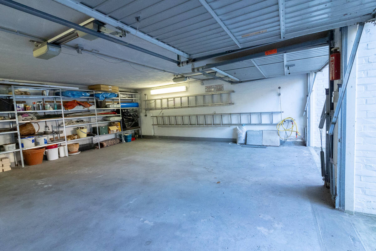 Property thumbnail 43