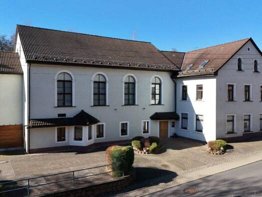 Club/Discothek zum Kauf 280.000 € 470 m² Gastrofläche 2.900 m² Grundstück Miltitz Klipphausen 01665
