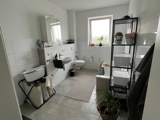Wohnung zur Miete 880 € 3 Zimmer 80,3 m² 2. Geschoss frei ab 01.12.2026 Golzheim Merzenich 52399