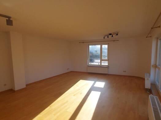 Penthouse zur Miete 710 € 2 Zimmer 65 m² Geschoss 2/3 frei ab 01.02.2026 Memmingen 87700