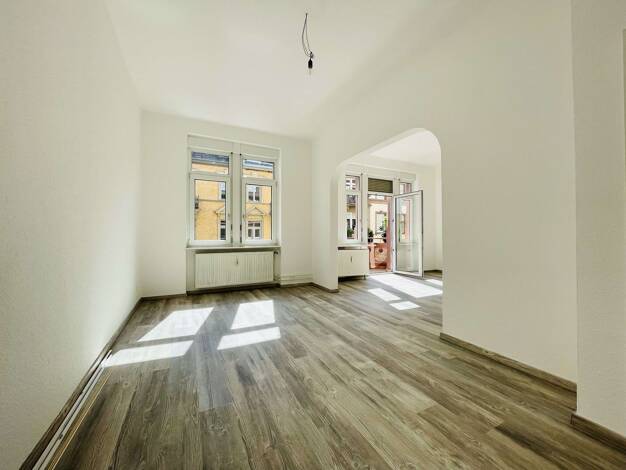 Wohnung zur Miete 1.200 € 3,5 Zimmer 100 m² 2. Geschoss frei ab 01.09.2026 Schwetzingerstadt Mannheim 68165