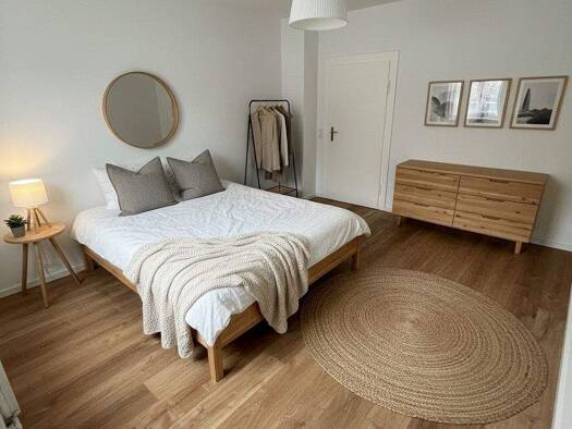 Wohnung zur Miete 340 € 2 Zimmer 53 m² EG frei ab sofort Lungwitzer Straße 30 Glauchau Glauchau 08371