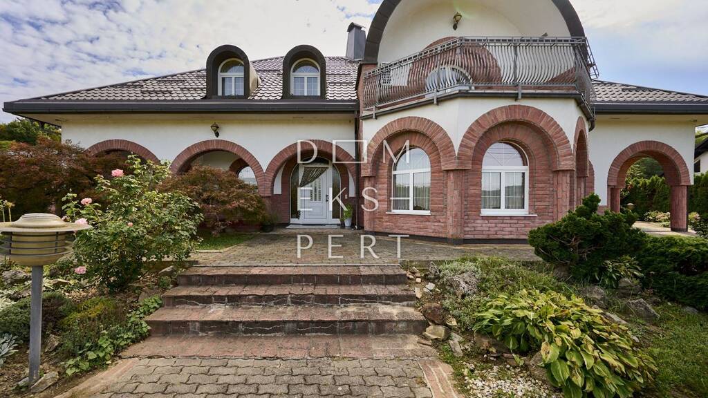 Einfamilienhaus zum Kauf 560.000 € 7 Zimmer 397 m² 1.544 m² Grundstück Sveti Ivan Zelina 10380
