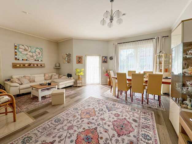 Wohnung zum Kauf 310.000 € 2 Zimmer 65 m² EG Biesdorf Marzahn-Hellersdorf 12683