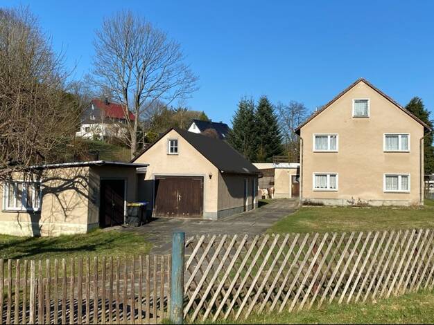 Doppelhaushälfte zum Kauf 53.900 € 7 Zimmer 140 m² 1.200 m² Grundstück Neusalza-Spremberg Neusalza-Spremberg 02742