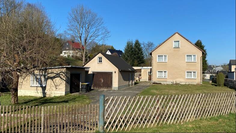 Doppelhaushälfte zum Kauf 53.900 € 7 Zimmer 140 m² 1.200 m² Grundstück Neusalza-Spremberg Neusalza-Spremberg 02742