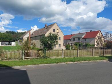 Bauernhaus zum Kauf 249.000 € 5 Zimmer 140 m² 3.667 m² Grundstück Schöna Cavertitz 04758