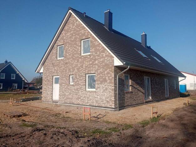 Doppelhaushälfte zum Kauf - Erstbezug provisionsfrei 319.000 € 4 Zimmer 116 m² 500 m² Grundstück Averlak 25715