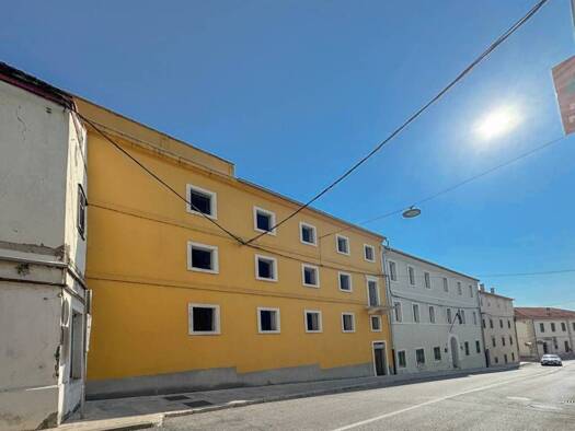 Haus zum Kauf 105.000 € 10 Zimmer 235 m² Drniš