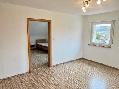 Einfamilienhaus zur Miete 400 € 6 Zimmer 162 m² 187 m² Grundstück frei ab sofort Sinsheim Sinsheim 74889