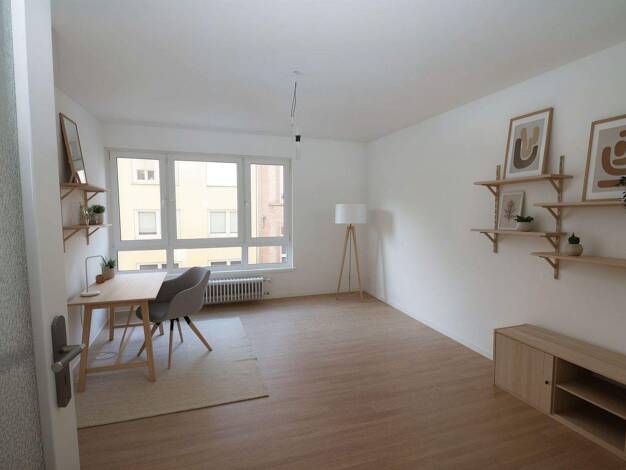 Wohnung zur Miete 1.350 € 4 Zimmer 105 m² 2. Geschoss frei ab sofort Altstadt Mainz 55116