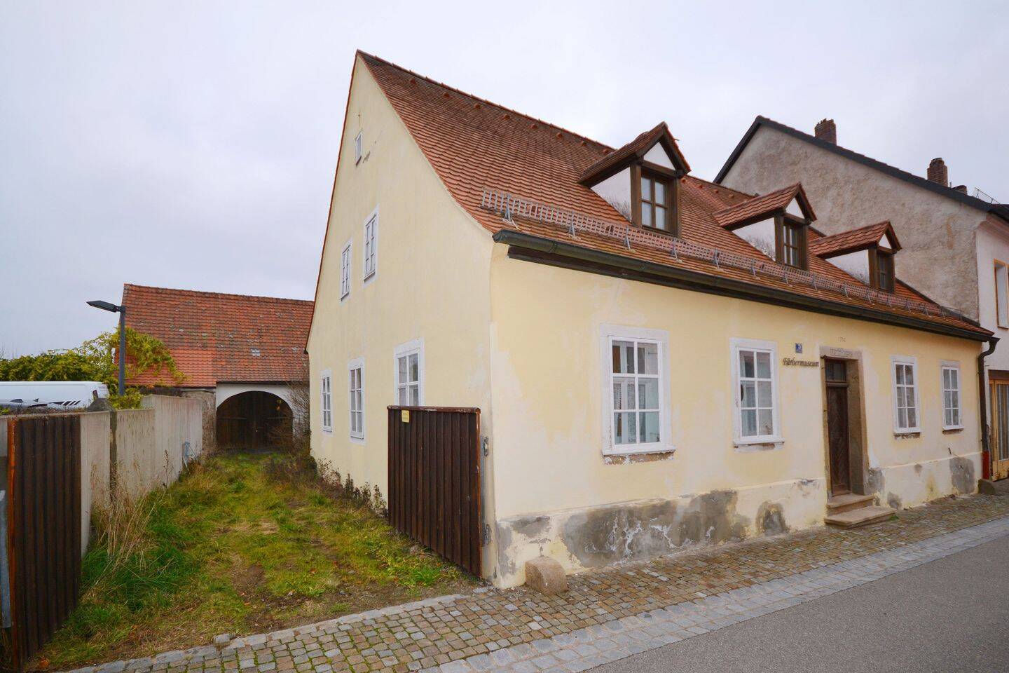Einfamilienhaus zum Kauf - Ansicht 3