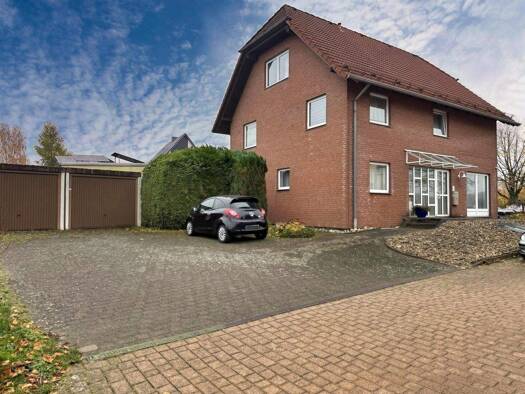 Mehrfamilienhaus zum Kauf 349.000 € 4 Zimmer 148 m² 552 m² Grundstück Bösingfeld Extertal 32699
