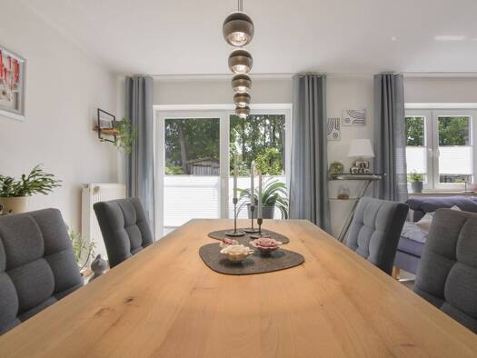 Doppelhaushälfte zum Kauf 329.000 € 4 Zimmer 112 m² 362 m² Grundstück Uetze Uetze 31311