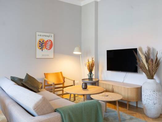 Wohnung zur Miete 1.450 € 2 Zimmer 62 m² Friedrichshain Friedrichshain-Kreuzberg 10245