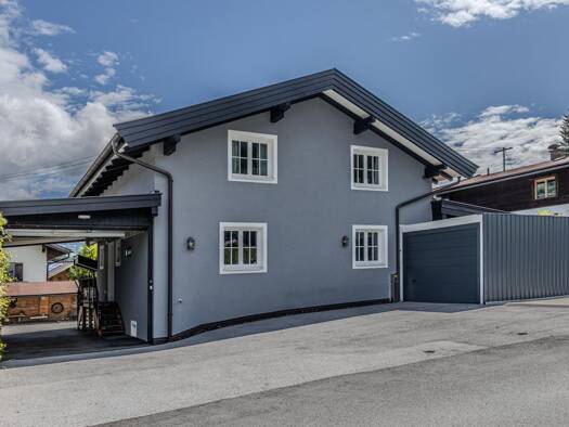 Einfamilienhaus zum Kauf 1.200.000 € 200 m² 676 m² Grundstück Brixen im Thale 6364