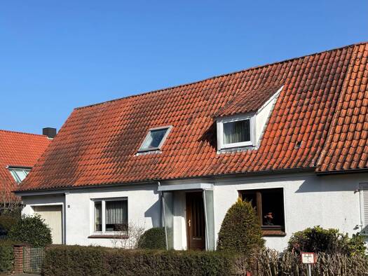 Doppelhaushälfte zum Kauf 550.000 € 5 Zimmer 110 m² 862 m² Grundstück frei ab sofort Strande 24229