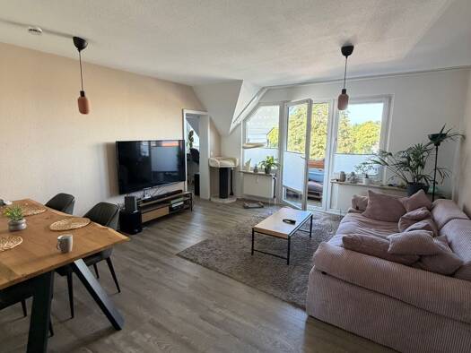 Wohnung zur Miete 700 € 2 Zimmer 65 m² Geschoss 1/2 frei ab 15.10.2026 St. Lorenz Nord St. Lorenz-Nord 23556