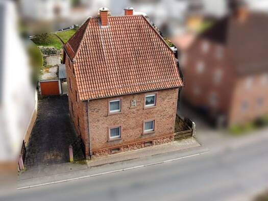 Einfamilienhaus zum Kauf provisionsfrei 259.000 € 10 Zimmer 250 m² 730 m² Grundstück Hausen 63840
