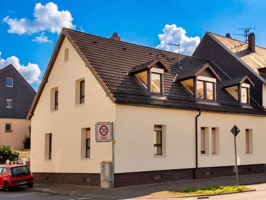 Mehrfamilienhaus zum Kauf 730.000 € 6 Zimmer 218 m² 320 m² Grundstück Grünwinkel Grünwinkel 76185