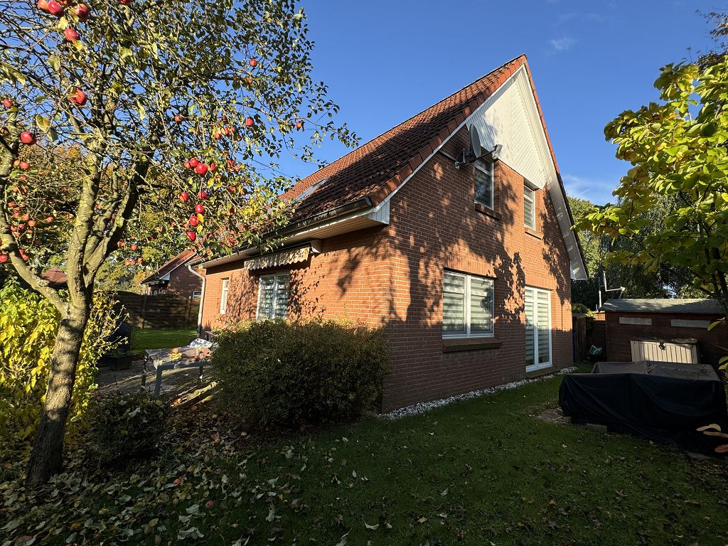 Einfamilienhaus zur Miete 1.290 € 4 Zimmer 130 m²<br/>Wohnfläche 500 m²<br/>Grundstück 01.01.2025<br/>Verfügbarkeit Schützenstr. 18 a Elstorf Neu Wulmstorf 21629