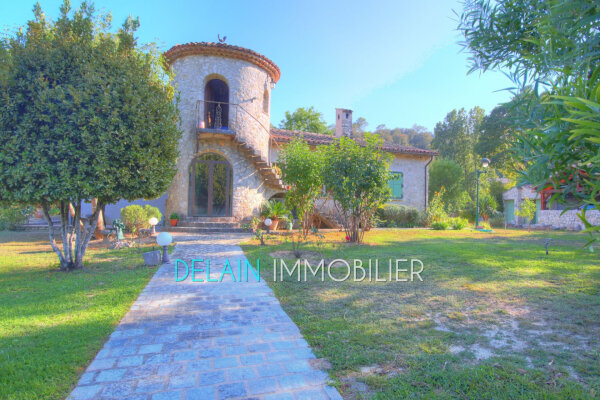 Einfamilienhaus zum Kauf 1.370.000 € 4 Zimmer 202 m²<br/>Wohnfläche 3.860 m²<br/>Grundstück Village Centre La Colle-sur-Loup 06480