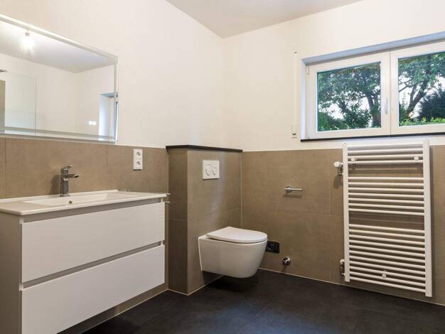 Wohnung zur Miete 870 € 2 Zimmer 98 m² frei ab sofort Pellingen 54331