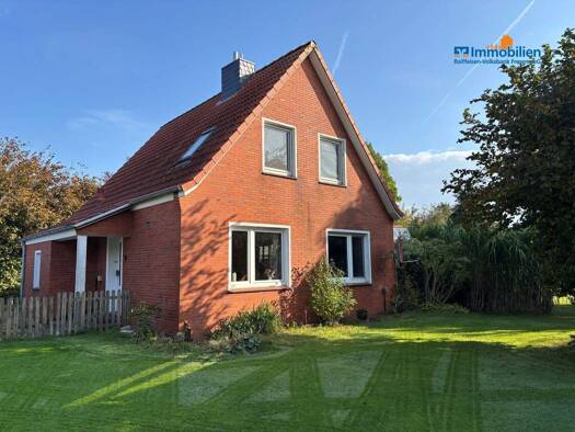 Einfamilienhaus zum Kauf 189.000 € 4 Zimmer 77,5 m² 1.864 m² Grundstück Hagermarsch / Junkersrott 26524