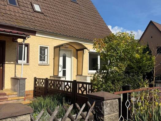 Doppelhaushälfte zur Miete 1.700 € 4 Zimmer 100 m² 800 m² Grundstück frei ab sofort Ludwigsfelde Ludwigsfelde 14974