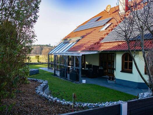 Einfamilienhaus zum Kauf 900.000 € 7 Zimmer 215 m² 585 m² Grundstück Postbauer-Heng 92353