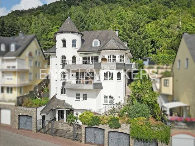 Haus zum Kauf 1.390.000 € 10 Zimmer 391 m² 1.118 m² Grundstück Cond Cochem 56812