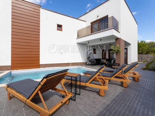 Haus zum Kauf 690.000 € 4 Zimmer 110 m² Malinska, Malinska-Dubasnica Malinska-Dubasnica