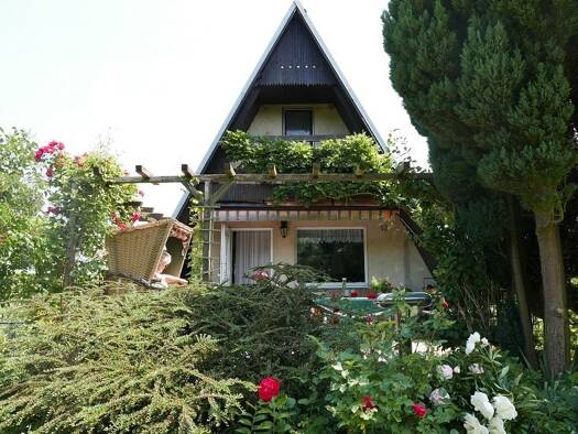 Haus zum Kauf 50.000 € 2 Zimmer 50 m² 666 m² Grundstück Neverin 17039