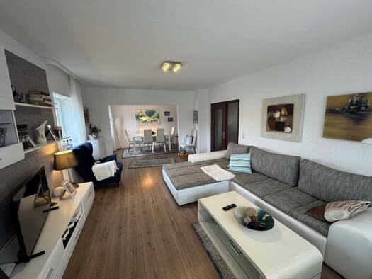 Wohnung zur Miete 920 € 4 Zimmer 92 m² Geschoss 5/7 frei ab 15.08.2026 Bismarckstraße 4 Igersheim 97999