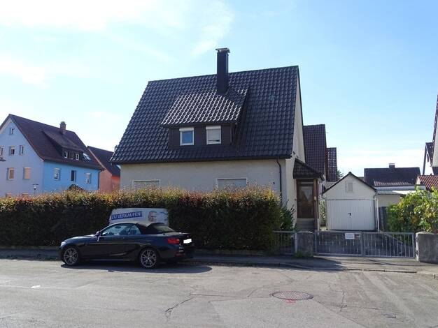 Einfamilienhaus zum Kauf 299.900 € 4 Zimmer 125 m² 370 m² Grundstück Schwenningen Villingen-Schwenningen 78054
