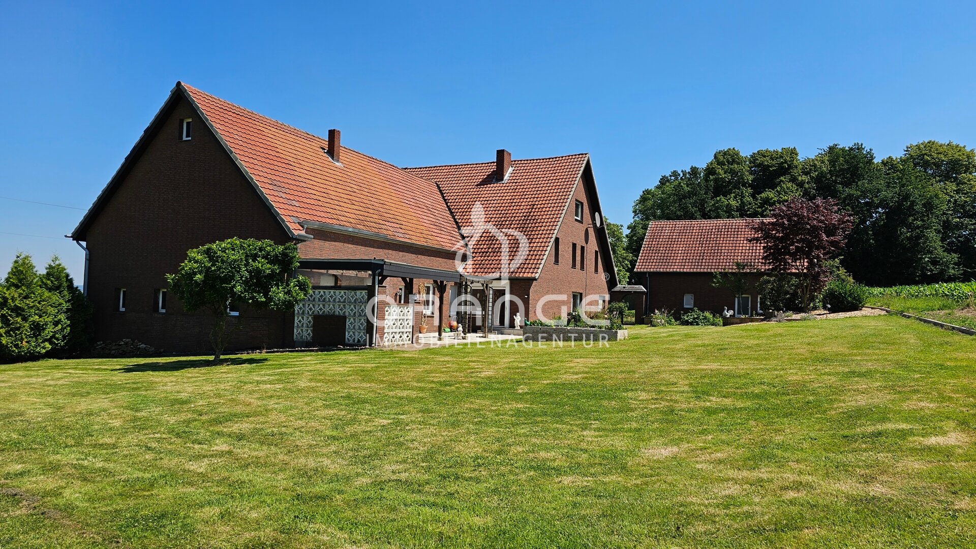 Bauernhaus zum Kauf provisionsfrei 770.000 € 6 Zimmer 243 m²<br/>Wohnfläche 2.000 m²<br/>Grundstück Hücker-Aschen Spenge 32139