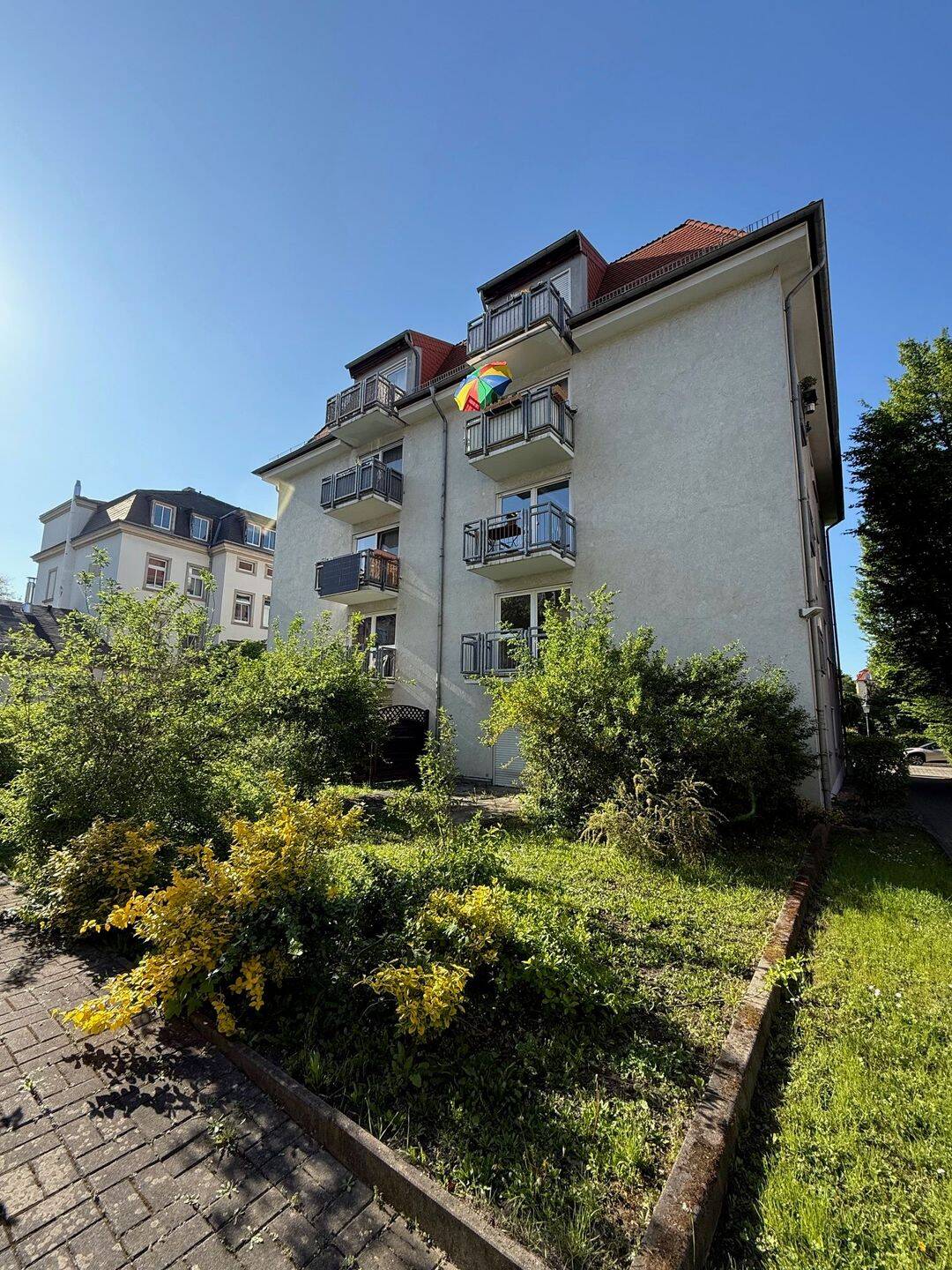 Property thumbnail 3