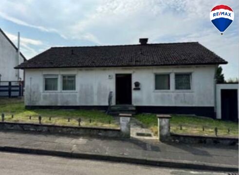 Bungalow zum Kauf 139.730 € 99,2 m²<br/>Wohnfläche 720 m²<br/>Grundstück ab sofort<br/>Verfügbarkeit Detmold - Kernstadt Detmold 32760