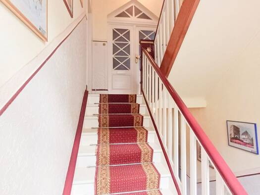 Wohnung zur Miete 1.190 € 3,5 Zimmer 110 m² Geschoss 1/3 frei ab sofort Weinkauffstraße 8 Bad Kreuznach 55543